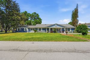 3678 E Lake Dr, LAND O LAKES