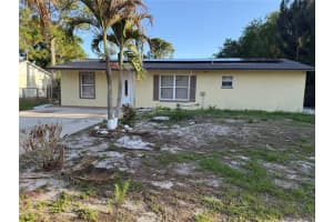 3809 5th St W, LEHIGH ACRES