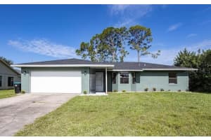 1020 Lee Ave Nw, PALM BAY