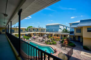 16333 Gulf Blvd #4, ST PETERSBURG