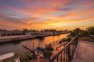 8450 Flagstone Dr, TAMPA
