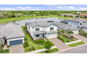 6270 Crested Eagle Ln, NOKOMIS