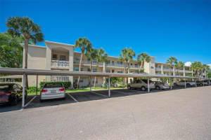 936 Virginia St #201, DUNEDIN