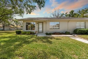 330 Gloucester Blvd, SUN CITY CENTER
