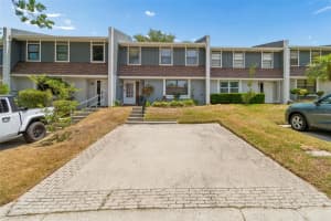 1319 Abbey Crescent Ln, CLEARWATER