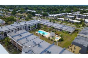 8681 Bardmoor Blvd #208c, SEMINOLE