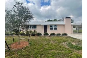 1305 Carr Dr, AUBURNDALE