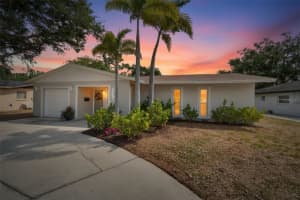 2575 Granada Cir E, ST PETERSBURG
