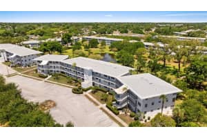 11201 80th Ave #305, SEMINOLE