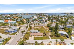 510 Marlyn Way, MADEIRA BEACH