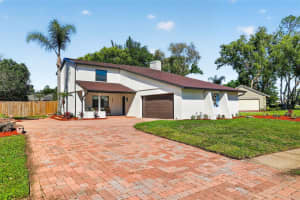 4404 Carrollwood Village Dr, TAMPA