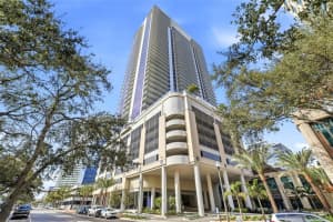 275 1st Ave S #1003, ST PETERSBURG
