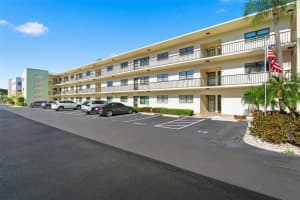 5980 Terrace Park Dr N #108, ST PETERSBURG