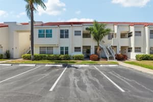 6085 Bahia Del Mar Blvd #204, ST PETERSBURG