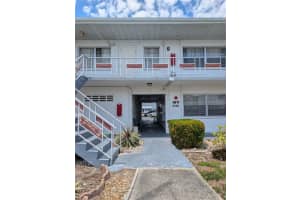 5850 18th St N #11, ST PETERSBURG