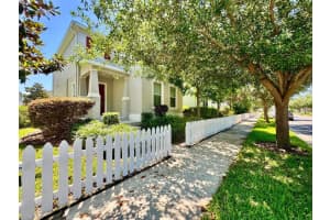 11127 Winthrop Lake Dr, RIVERVIEW