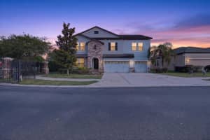 1389 Heritage Landings Dr, LAKELAND