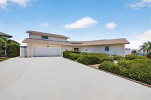 3111 Wedgewood Dr, BELLEAIR BEACH
