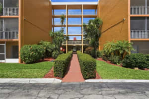 2366 E Mall Dr #403, FORT MYERS