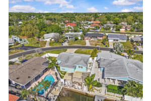 310 Westwinds Dr, PALM HARBOR