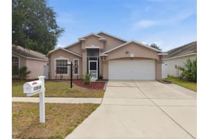 12818 Lake Vista Dr, GIBSONTON