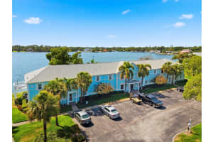 5107 Salmon Dr Se #c, ST PETERSBURG