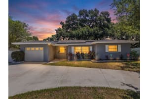 983 Emerson Dr, DUNEDIN