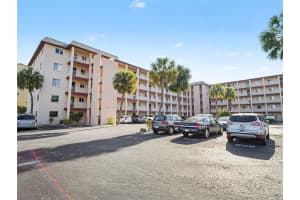 3915 Lake Bayshore Dr #306, BRADENTON
