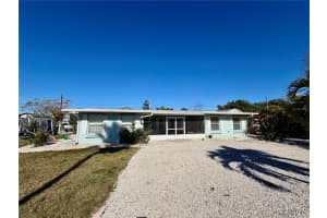 13299 3rd St E #s, MADEIRA BEACH 13299 3rd St E #s, MADEIRA BEACH