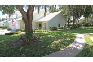 704 Moray Dr, INVERNESS 704 Moray Dr, INVERNESS