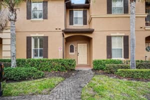 3428 Calabria Ave, DAVENPORT