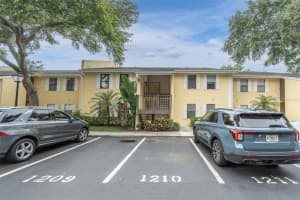 3001 58th Ave S #1211, ST PETERSBURG