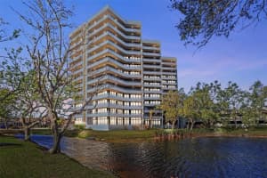 5950 Pelican Bay Plz S #ph2c, GULFPORT