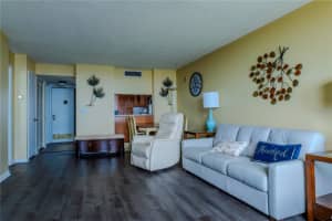 2620 Cove Cay Dr #802, CLEARWATER