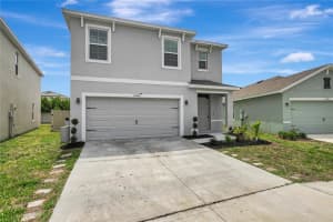 17038 Wave Tressle Pl, WIMAUMA 17038 Wave Tressle Pl, WIMAUMA