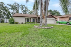 8441 Braganza St, SPRING HILL