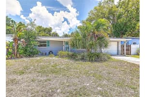 831 Lakeside Dr, LARGO 831 Lakeside Dr, LARGO