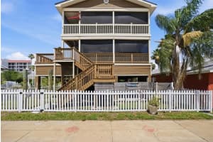 19105 Whispering Pines Dr, INDIAN SHORES