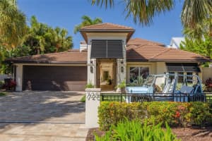 725 Brightwaters Blvd Ne, ST PETERSBURG 725 Brightwaters Blvd Ne, ST PETERSBURG