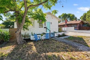 1655 Preston St S, ST PETERSBURG