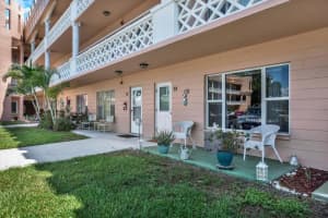 2458 Columbia Dr #24, CLEARWATER