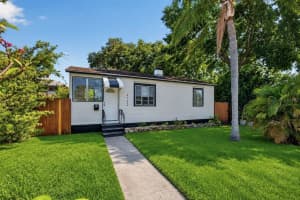 2122 6th Ave N, ST PETERSBURG