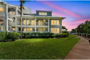 2533 Dolly Bay Dr #101, PALM HARBOR