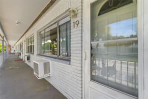 2353 Shelley St #19, CLEARWATER