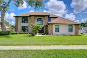 1227 Rainbrook Cir, VALRICO