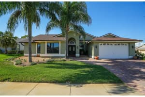 8535 Caitlin Ct, HUDSON