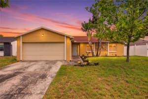 8405 Somerset Dr, LARGO