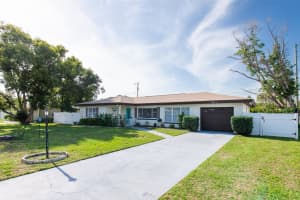 1468 Lemon St, CLEARWATER