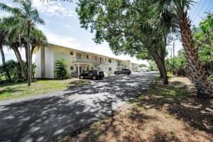 8301 Bardmoor Blvd #109, SEMINOLE 8301 Bardmoor Blvd #109, SEMINOLE