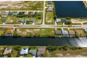 2941 Diplomat, CAPE CORAL 2941 Diplomat, CAPE CORAL